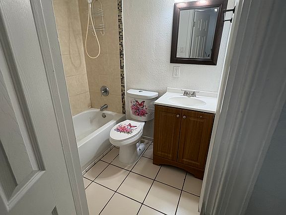 2nd image of 4345 NW 200th St