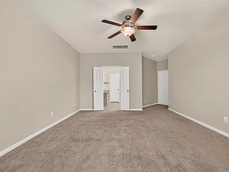 10031 Esslemont Ct — Photo 33