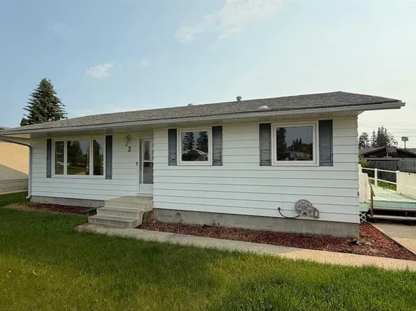22 SE Athabasca Dr, Whitecourt, AB T7S 1H2