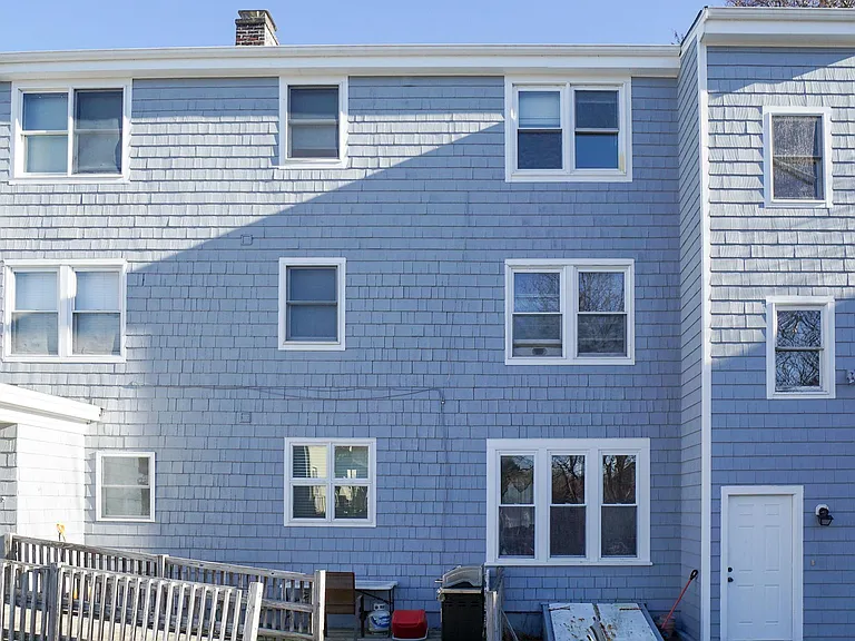 60 Pleasant St #3 — Photo 19