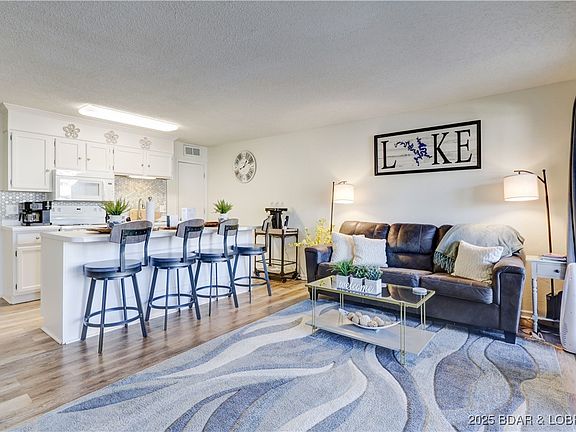 5th image of 320 Southwood Shores Cir #2B