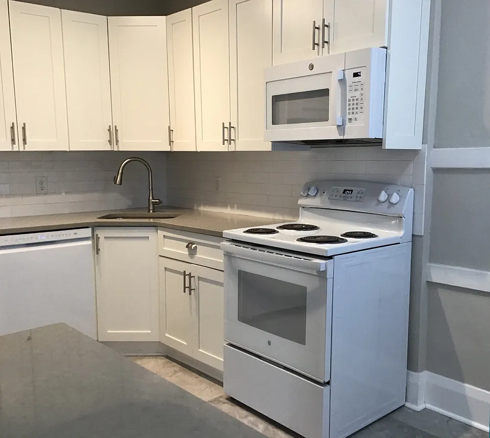 315 S Delaware Avenue — Photo 2