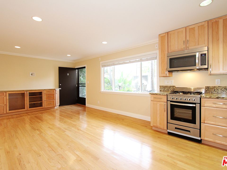 1st image of 305 Broadway St #10