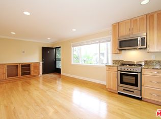 305 Broadway St #10, Venice, CA 90291