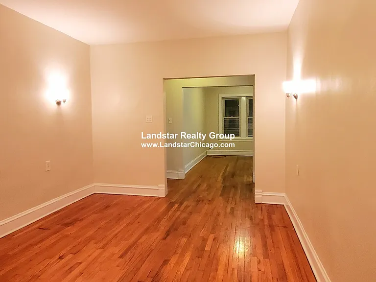 1366 W Estes Ave #2S — Photo 2