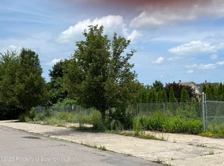 Middle St, Scranton, PA 18508