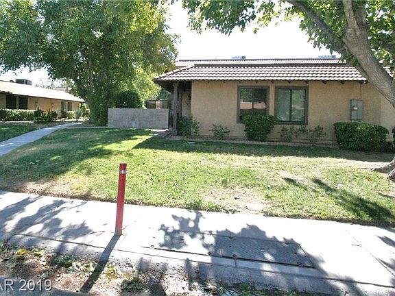 3rd image of 5053 Village Dr