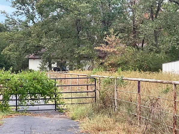 3037 Farm Road 2723, Mount Vernon, TX 75457