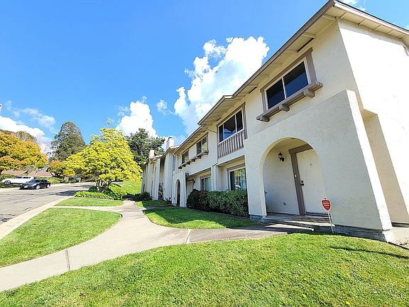 2nd image of 64 Greenview Ln