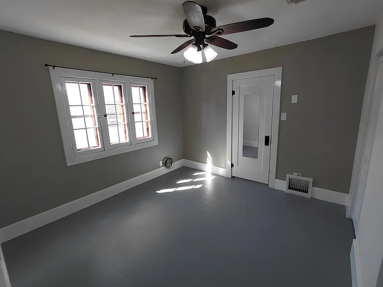 600 W Orman Ave — Photo 10
