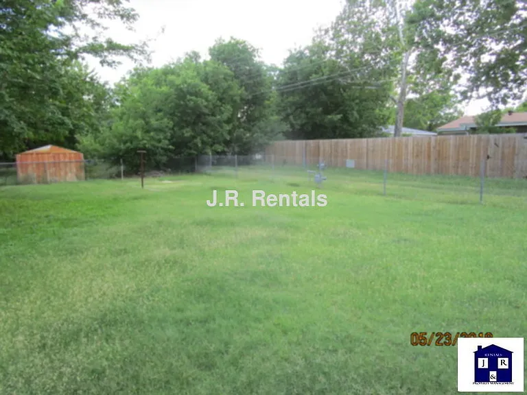304 Ridge St — Photo 20