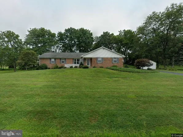 2172 Hill Rd, Perkiomenville, PA 18074