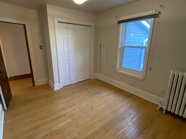 130 Home St — Photo 10