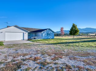 1054 Hamilton Heights Rd, Corvallis, MT 59828