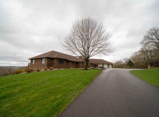 27783 Crestview Dr, Richland Center, WI 53581