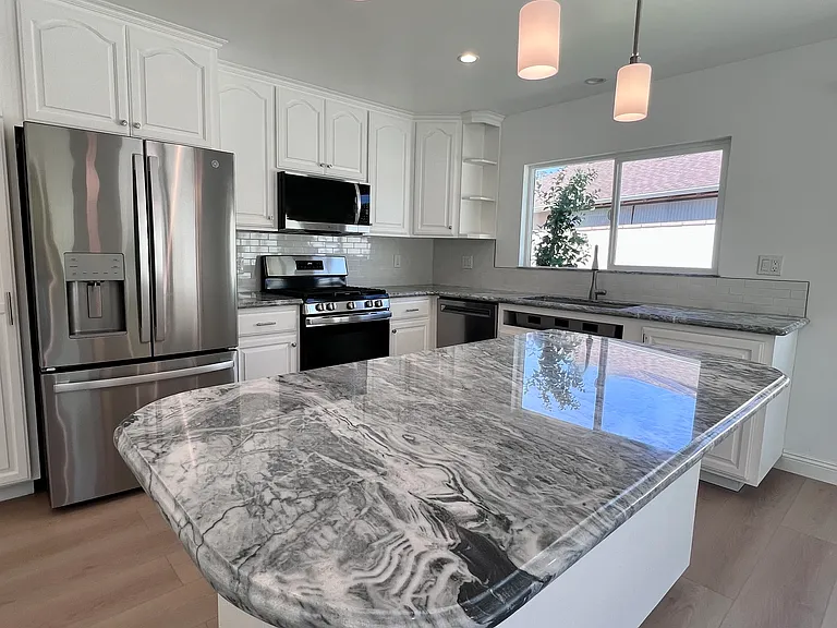 23992 Woodstone St — Photo 3