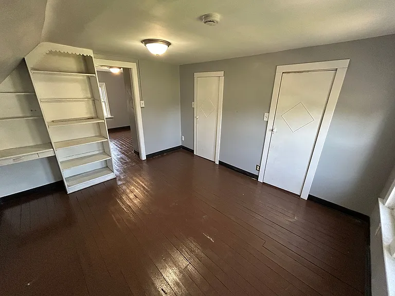 11220 Primrose Ave — Photo 16