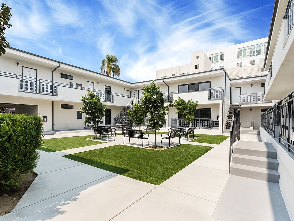 1st image of 730 S Serrano Ave #39