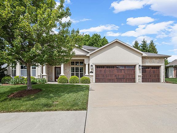 3rd image of 2708 Bristol Lake Dr
