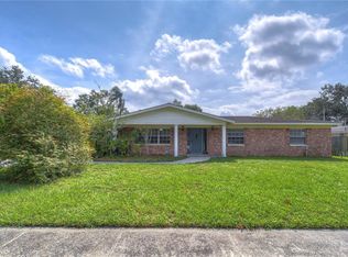 709 Pearl Cir, Brandon, FL 33510