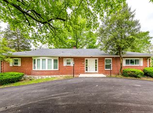 413 Graeser Rd, Saint Louis, MO 63141