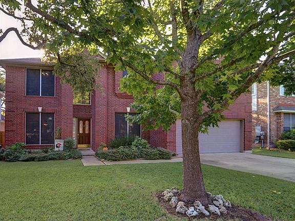3rd image of 8303 Ganttcrest Dr