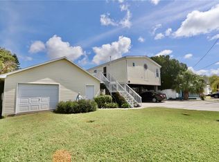 6825 Curlew Ln, Hudson, FL 34667