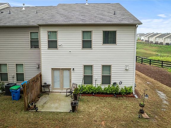 5th image of 4346 Ava Oak Ln