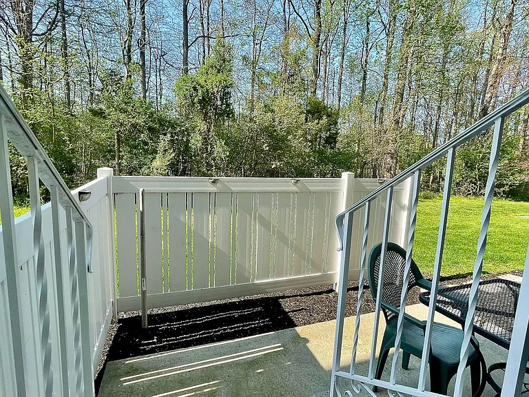 5905 Baltimore Dr — Photo 23