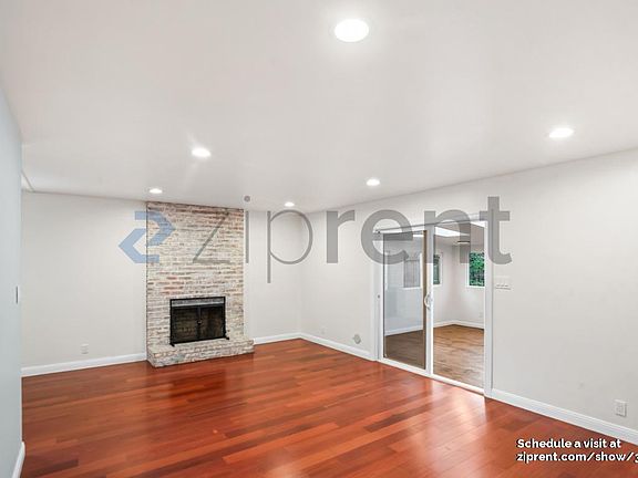 4th image of 1521 Willowbrook Dr