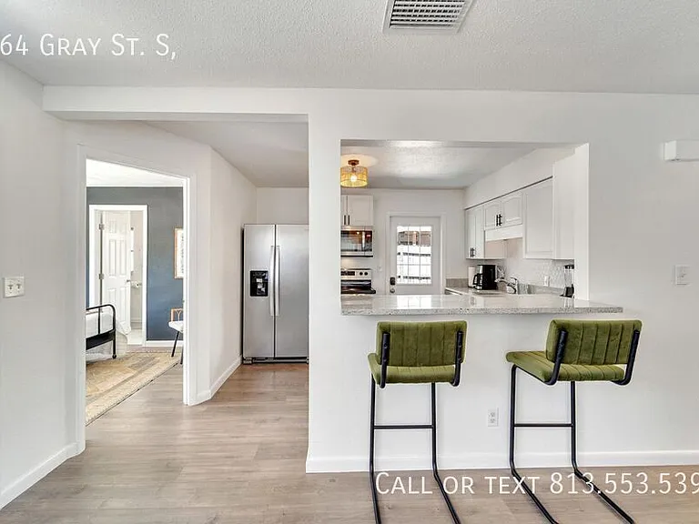 664 Gray St S — Photo 7