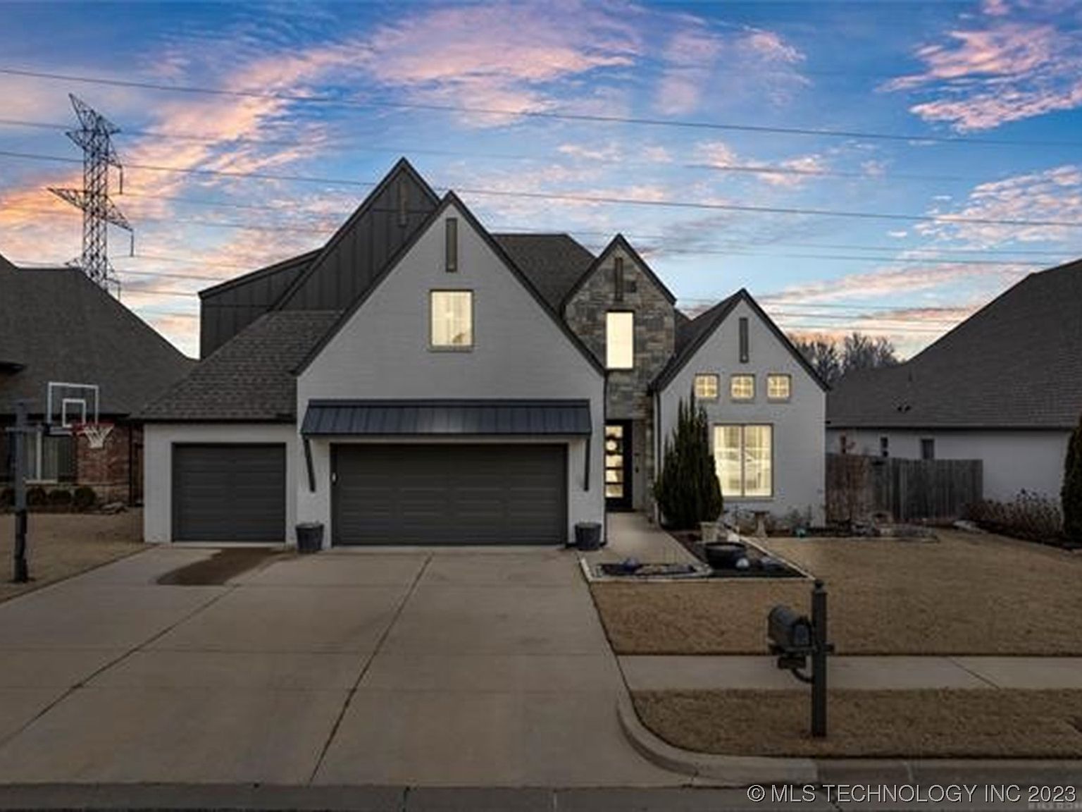13907 S 28th St, Bixby, OK 74008 | Zillow