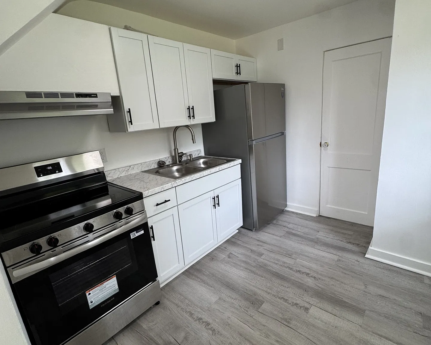 2 bed, 750 sqft, $1,250 — Photo 3
