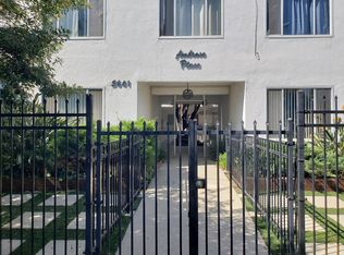 5641 N Halbrent Ave #10, Van Nuys, CA 91411