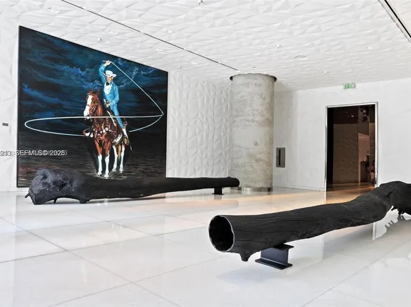 1300 S Miami Ave #2308, Miami, FL 33128