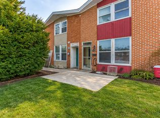 1370 Fargo Ave APT E, Des Plaines, IL