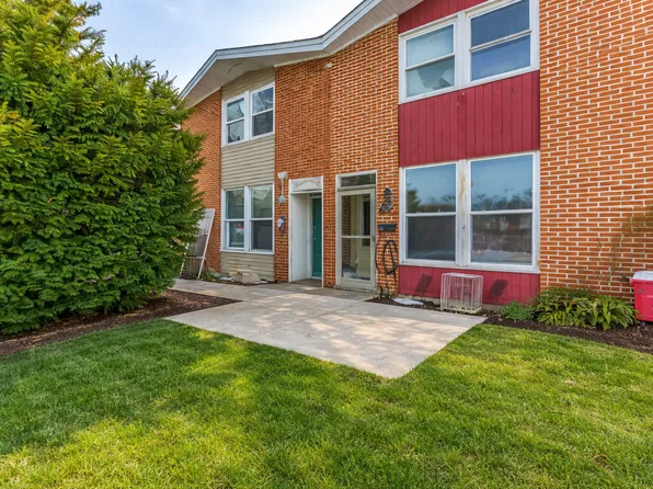 1370 Fargo Ave APT E, Des Plaines, IL 60018