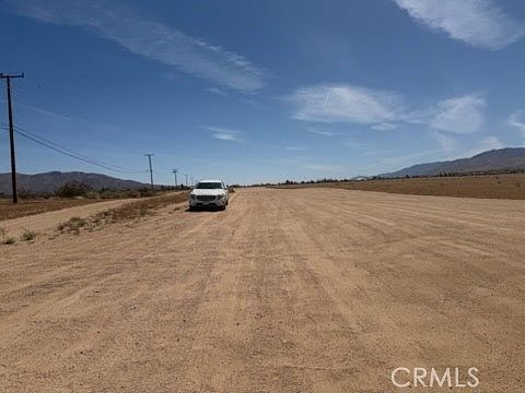 4th image of 23023 Del Oro Rd