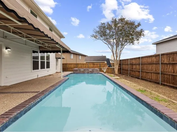 1713 Pebblebrook Ln, Sherman, TX 75092