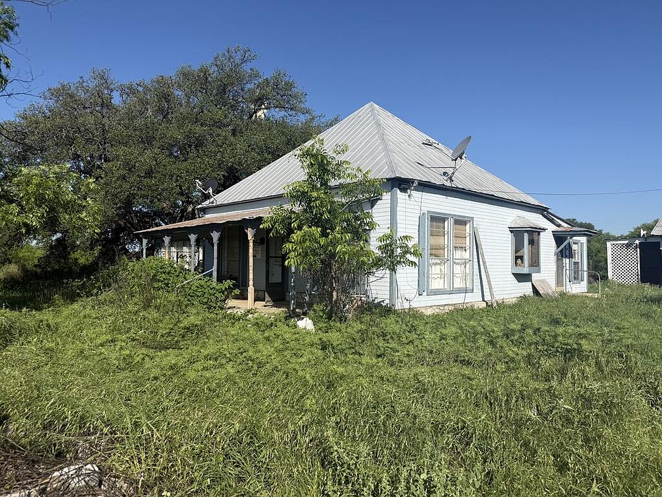 1st image of 607 Leon St