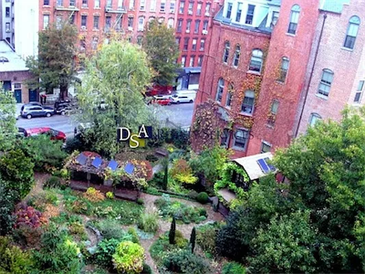 Rented by DSA Realty | media 77