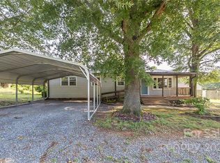 11561 Crestview Dr, Locust, NC 28097