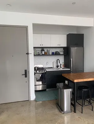 Rented by Nooklyn NYC LLC | media 8
