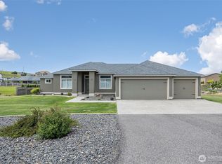 76101 E Timothy Ln, Kennewick, WA 99338