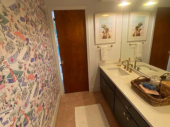 Jack & Jill Bathroom