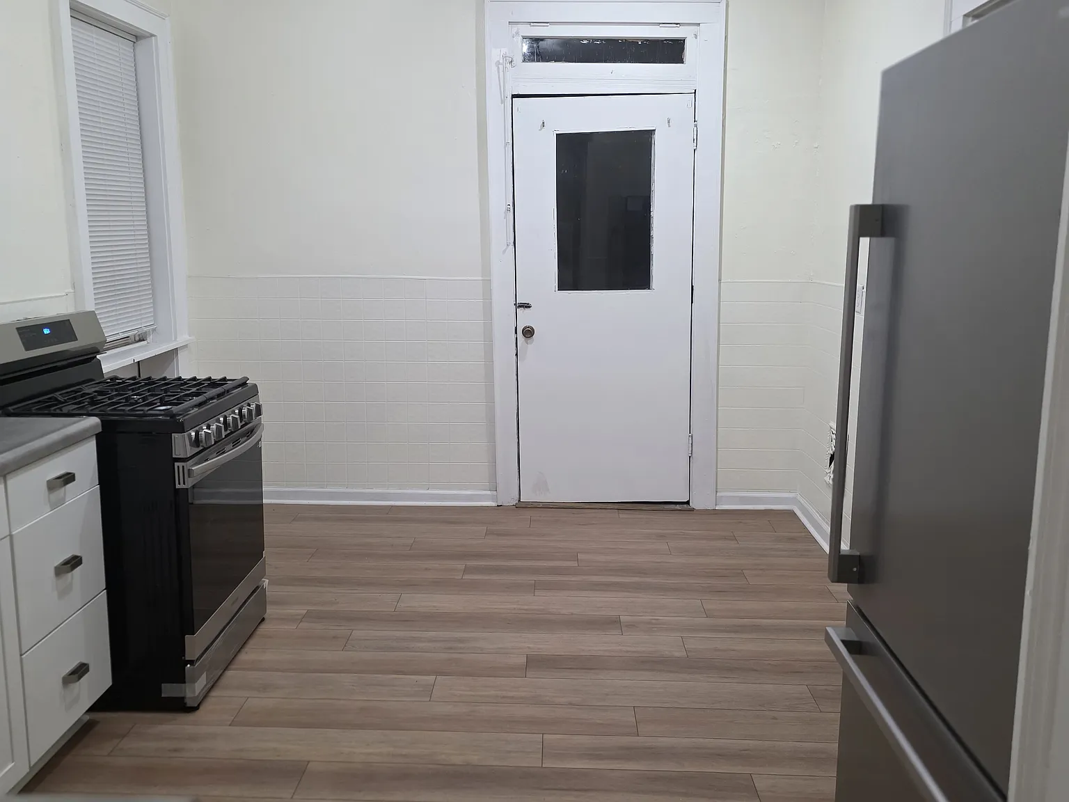4130 Farlin Ave — Photo 4