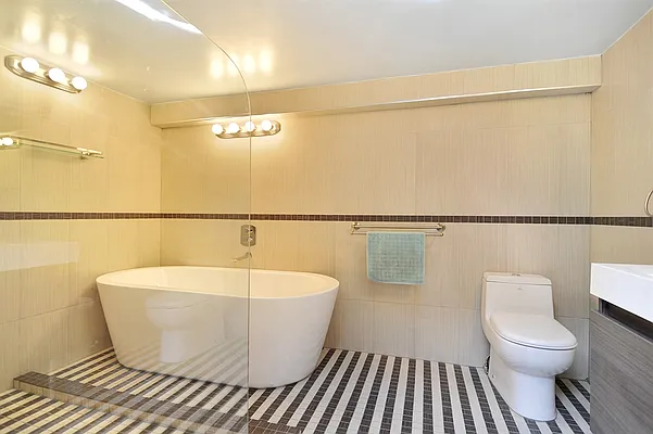 Sold by Corcoran | media 38