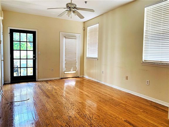 2nd image of 1510 N 17th St APT 4A