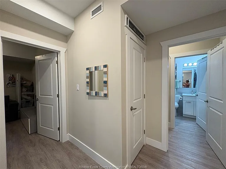 550 Sandison St #71 — Photo 16