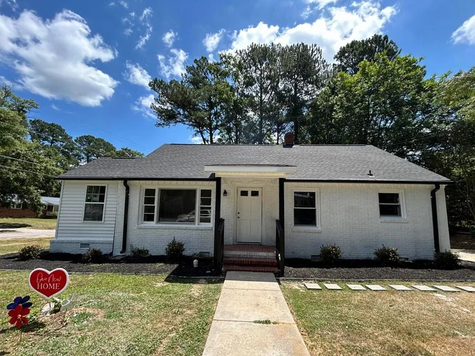 204 Ford Cir